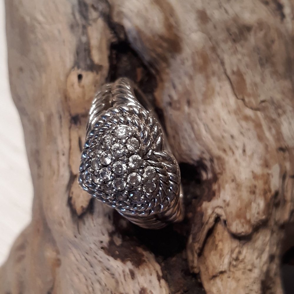 JUDITH RIPKA Diamonique Pave Heart 925 Ring Size 7